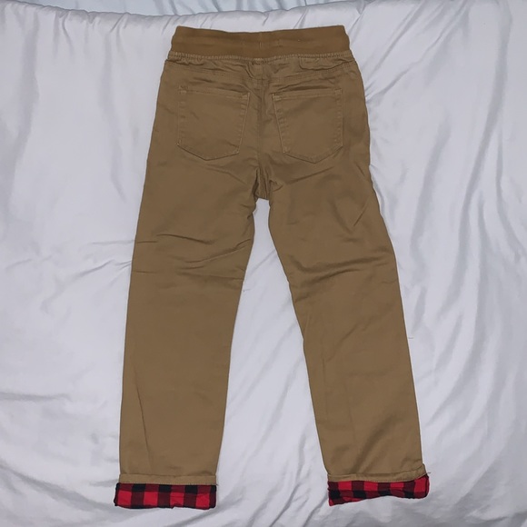 Old Navy pants lined with plaid black and red fabric. - Picture 6 of 6
